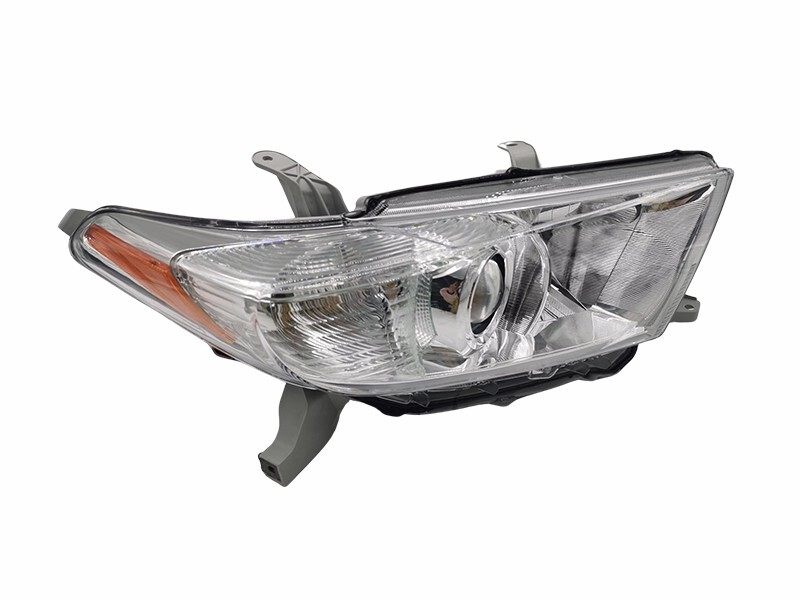 Toyota KLUGER 2011-2013 HALOGEN R.H.S HEADLIGHT ASSEMBLY