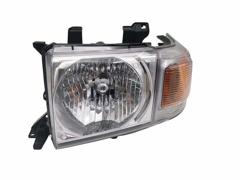 TOYOTA LANDCRUISER 2007 L.H.S HEADLIGHT ASSEMBLY