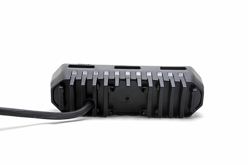 Bar light (prismatic) high-mounted brake light, suitable for all kinds of pickup trucks