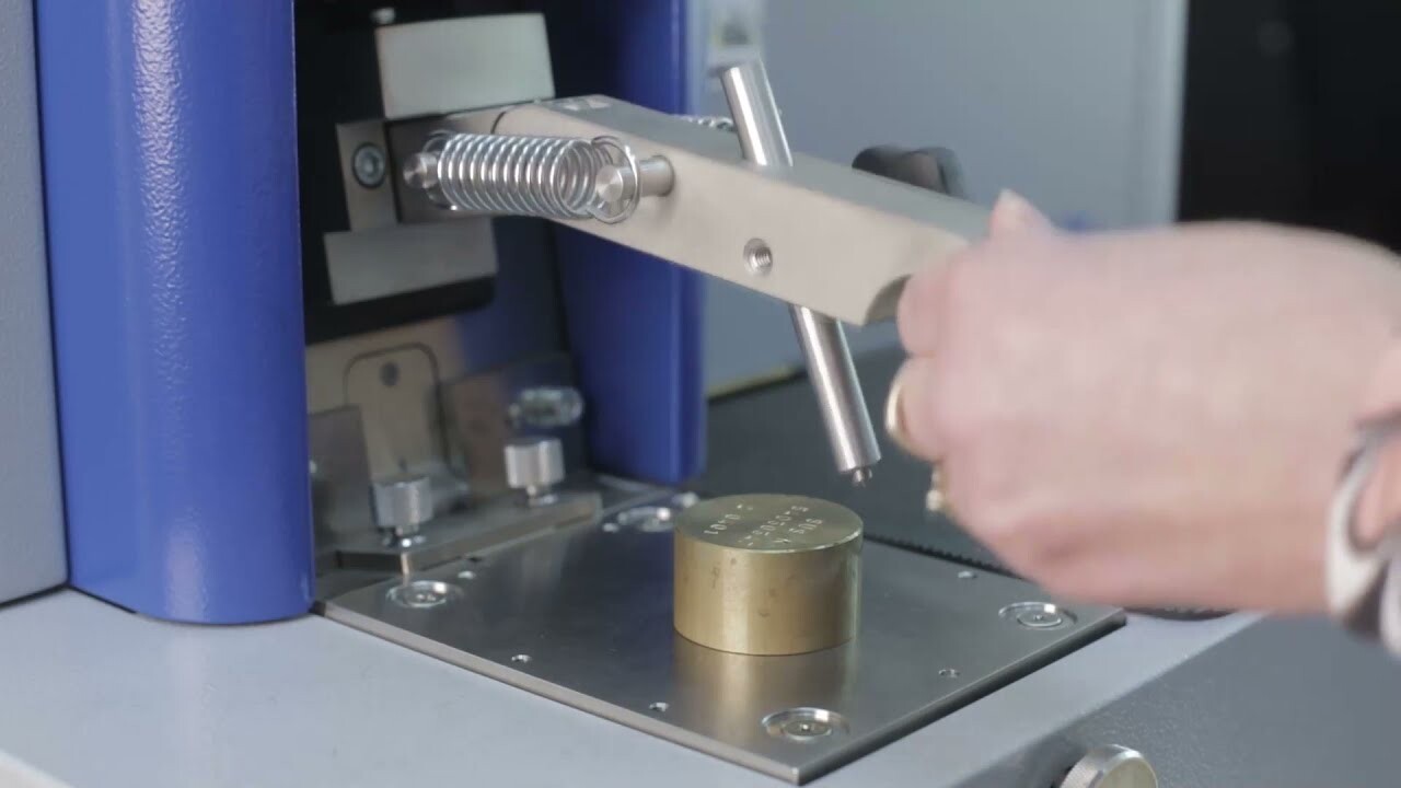 Was sind die Geräte für die metallografische Probenahme?