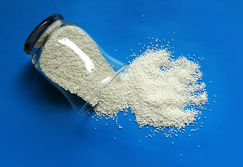 Five toothed spherical catalyst carrier 