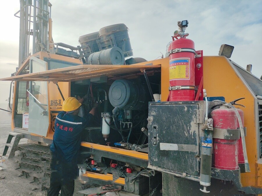 Intelligent fire extinguishing for engineering vehicles, Jiutong Changsheng automatic fire extinguishing system opens a new mode of fire fighting for mining vehicles