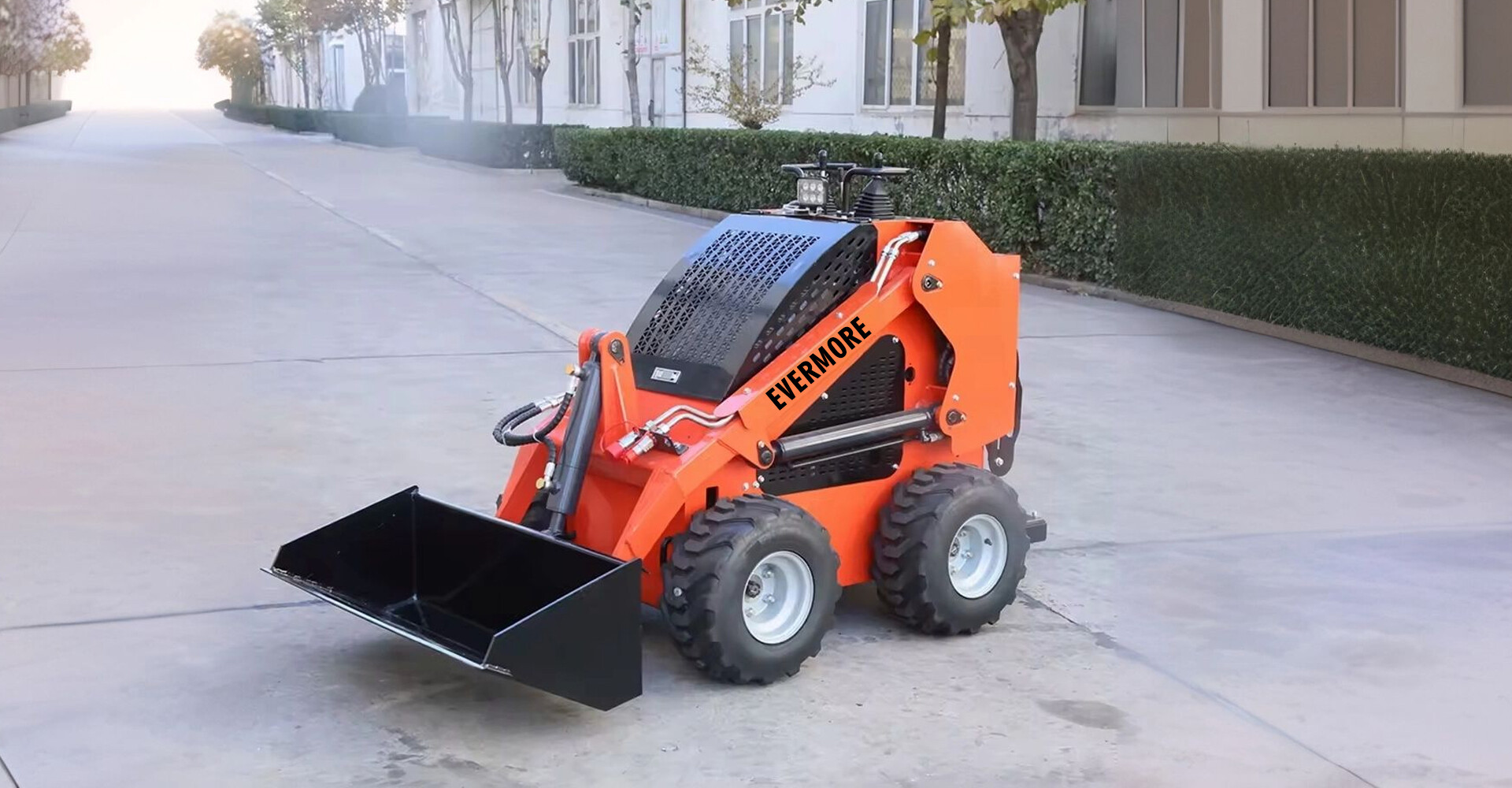 Compact Skid Steer Loader-EVERMORE