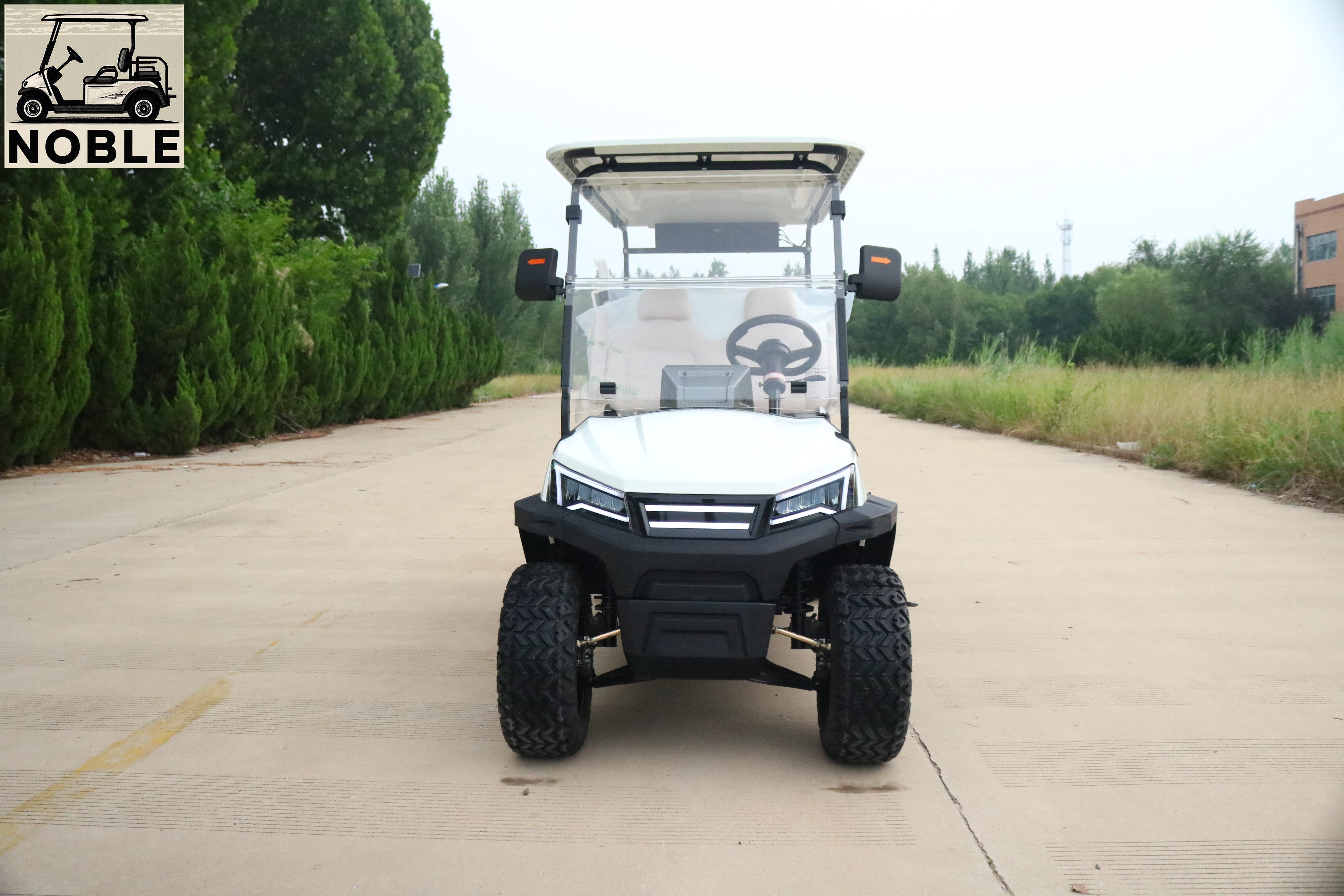 4-SEATER GOLF CART NOBLE F660GA4