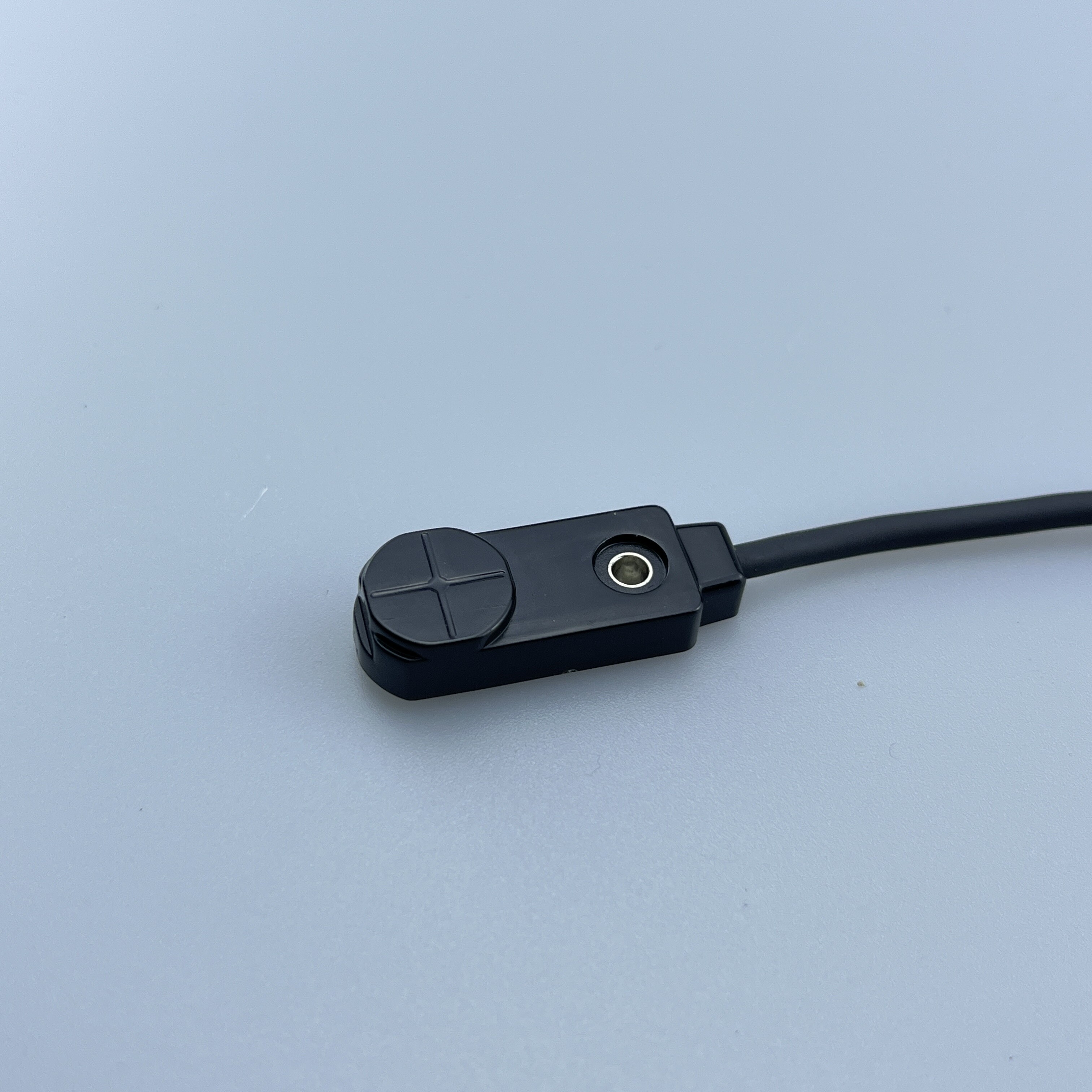 Capteur de proximité inductif Q12