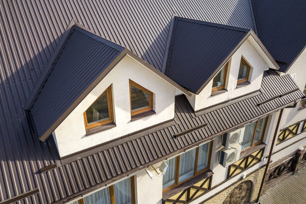 With the development of technology, steel is increasingly being used in residential buildings.