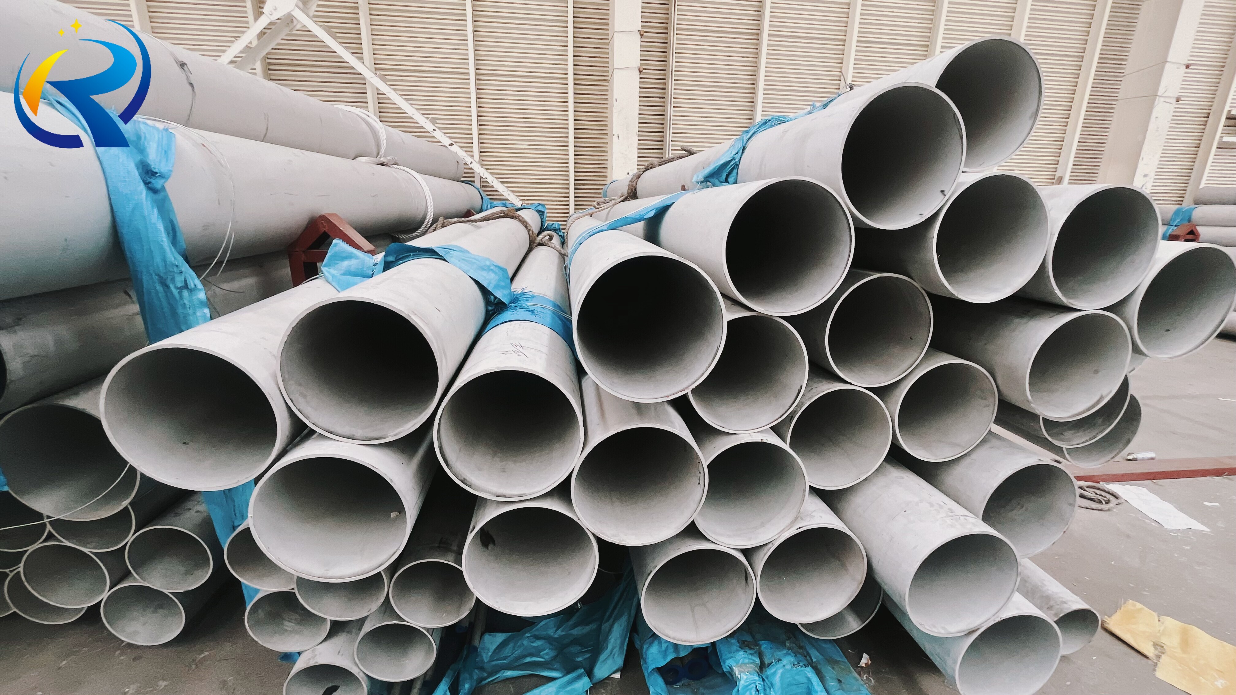 Stainless Steel Pipe Guide: Round, Square & Rectangular Types Explained