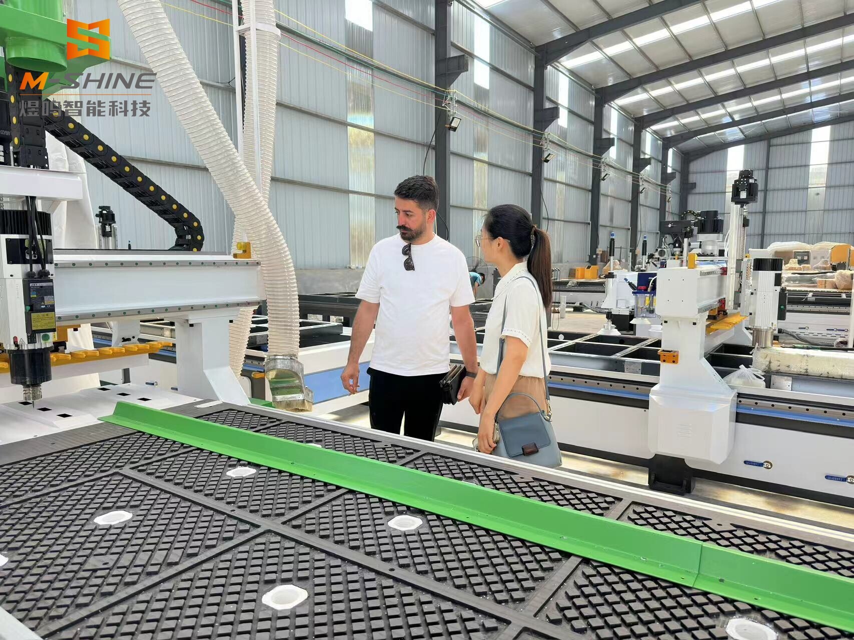 Is it difficult to operate JINANM-SHINE CNC cutting machine