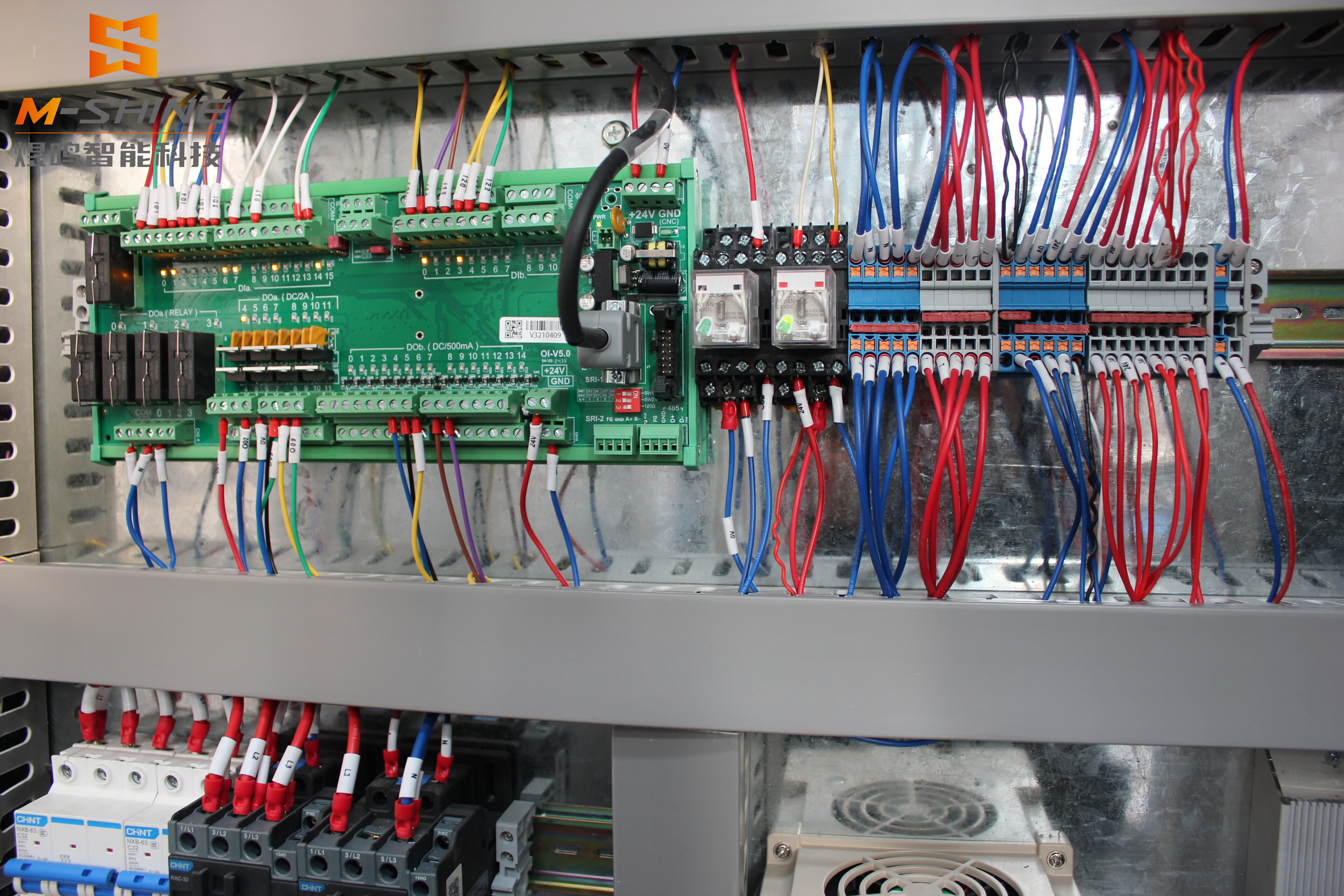 How to better maintain the circuit control box of CNC wood router machine