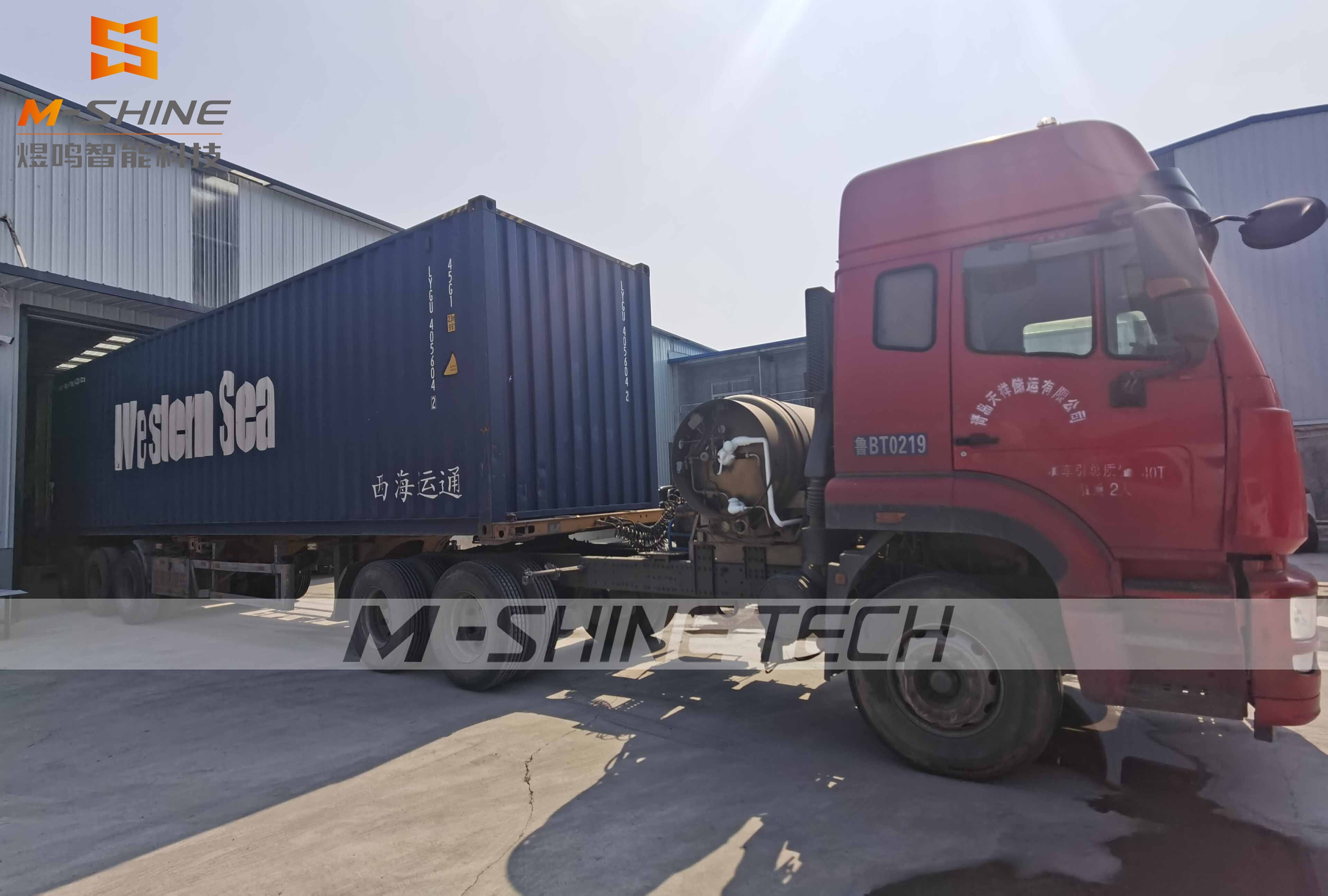 Six woodworking cutting machines and three vibrating knives depart for Uzbekistan