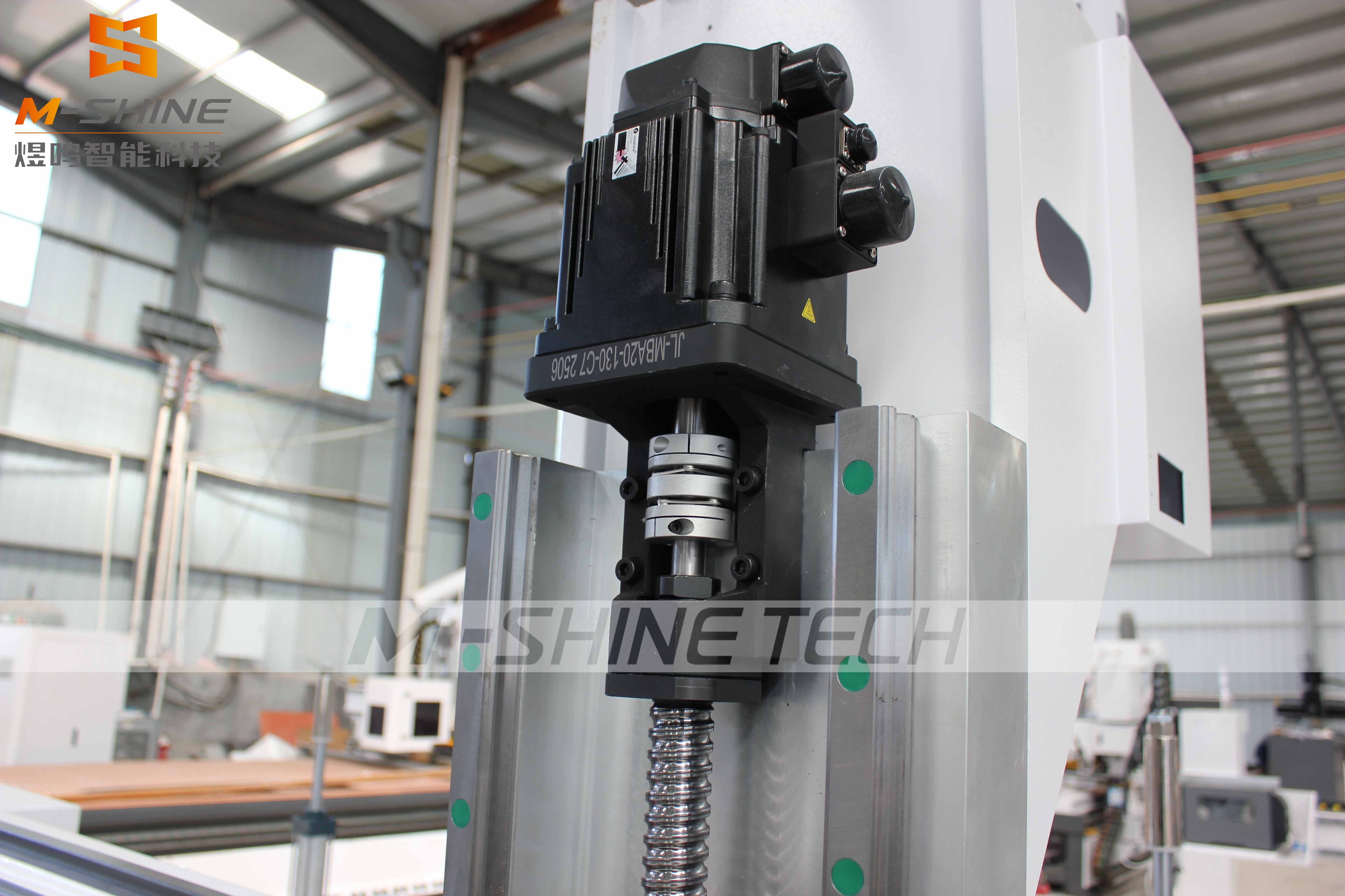 The significance of the Z-axis screw in woodworking CNC equipment, and how to select the specifications of the Z-axis screw