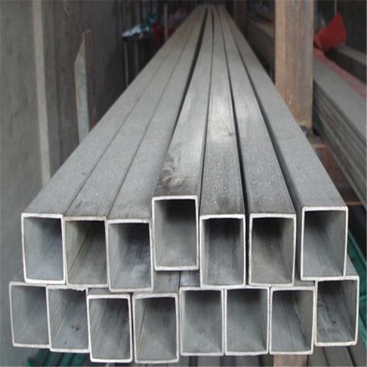 Z100 Galvanized steel pipe/tube