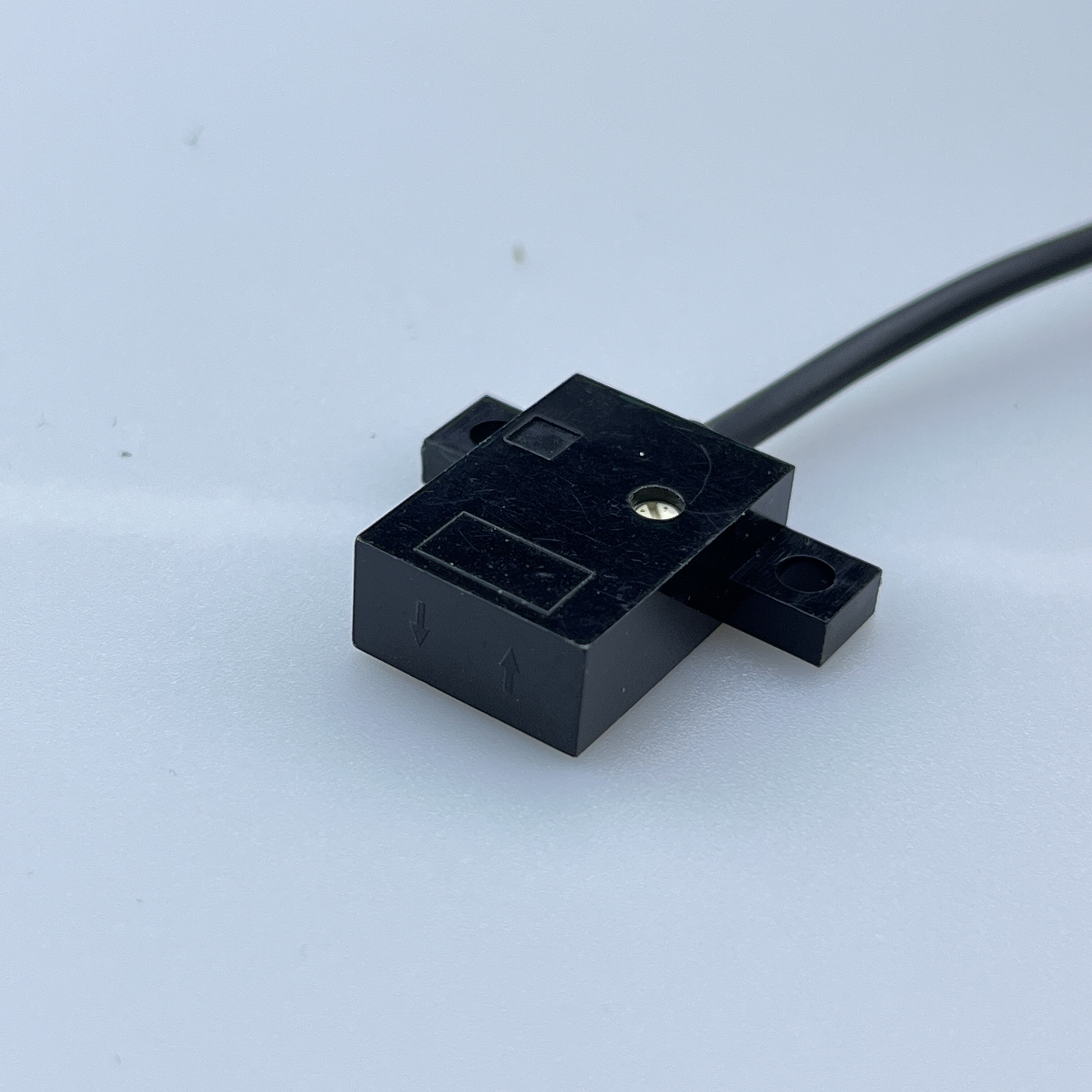 مستشعر ضوئي كهربائي صغير GC1 