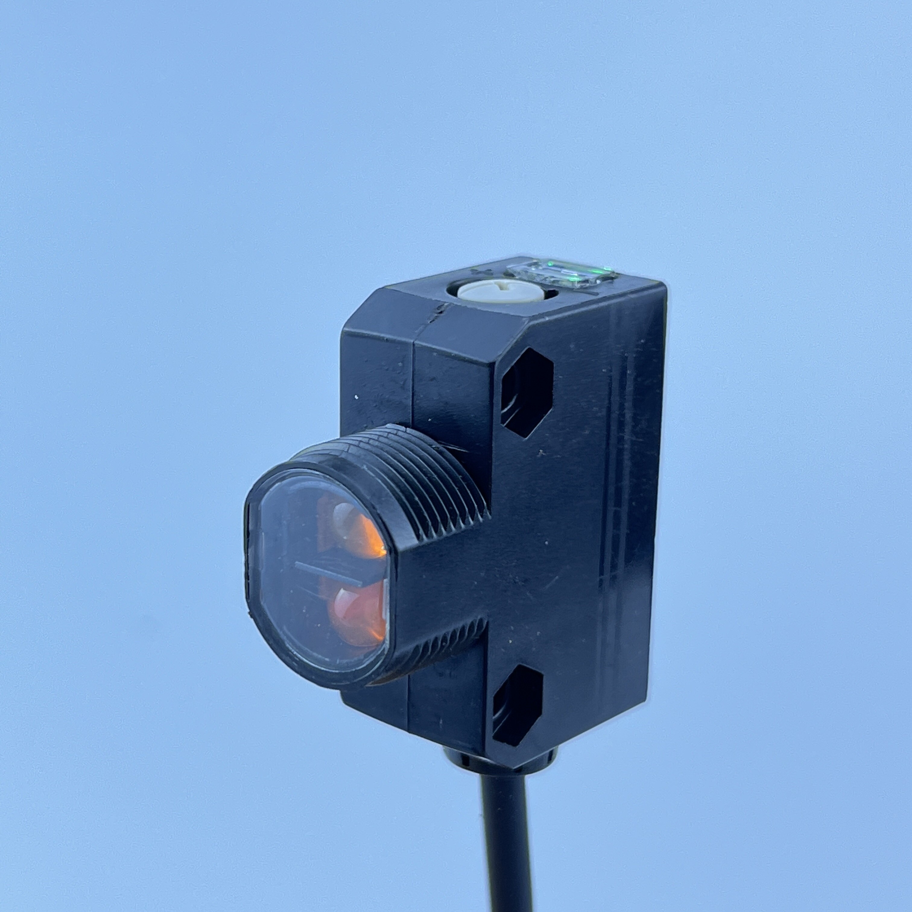    مستشعر ضوئي كهربائي صغير الحجم GC5