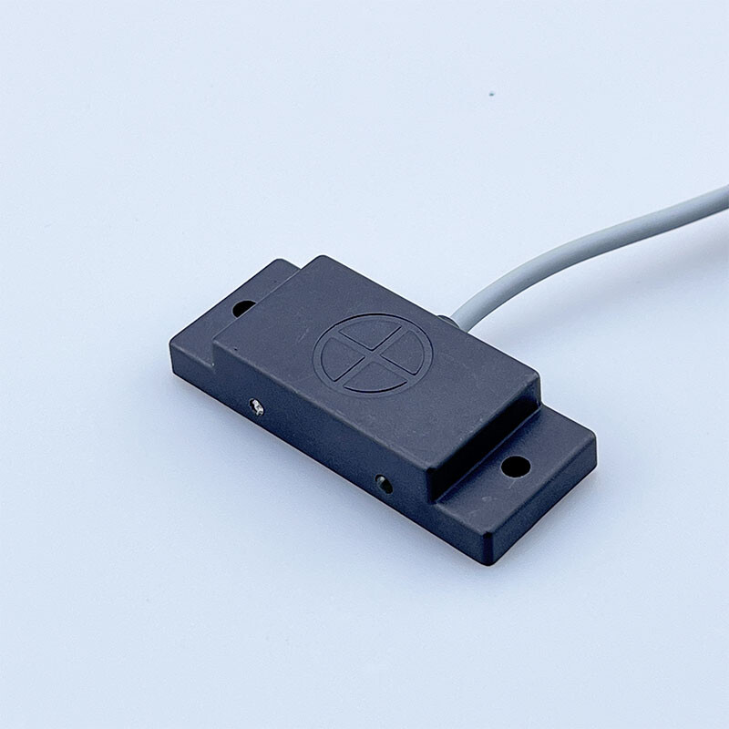 مستشعر القرب السعوي القياسي CQ17