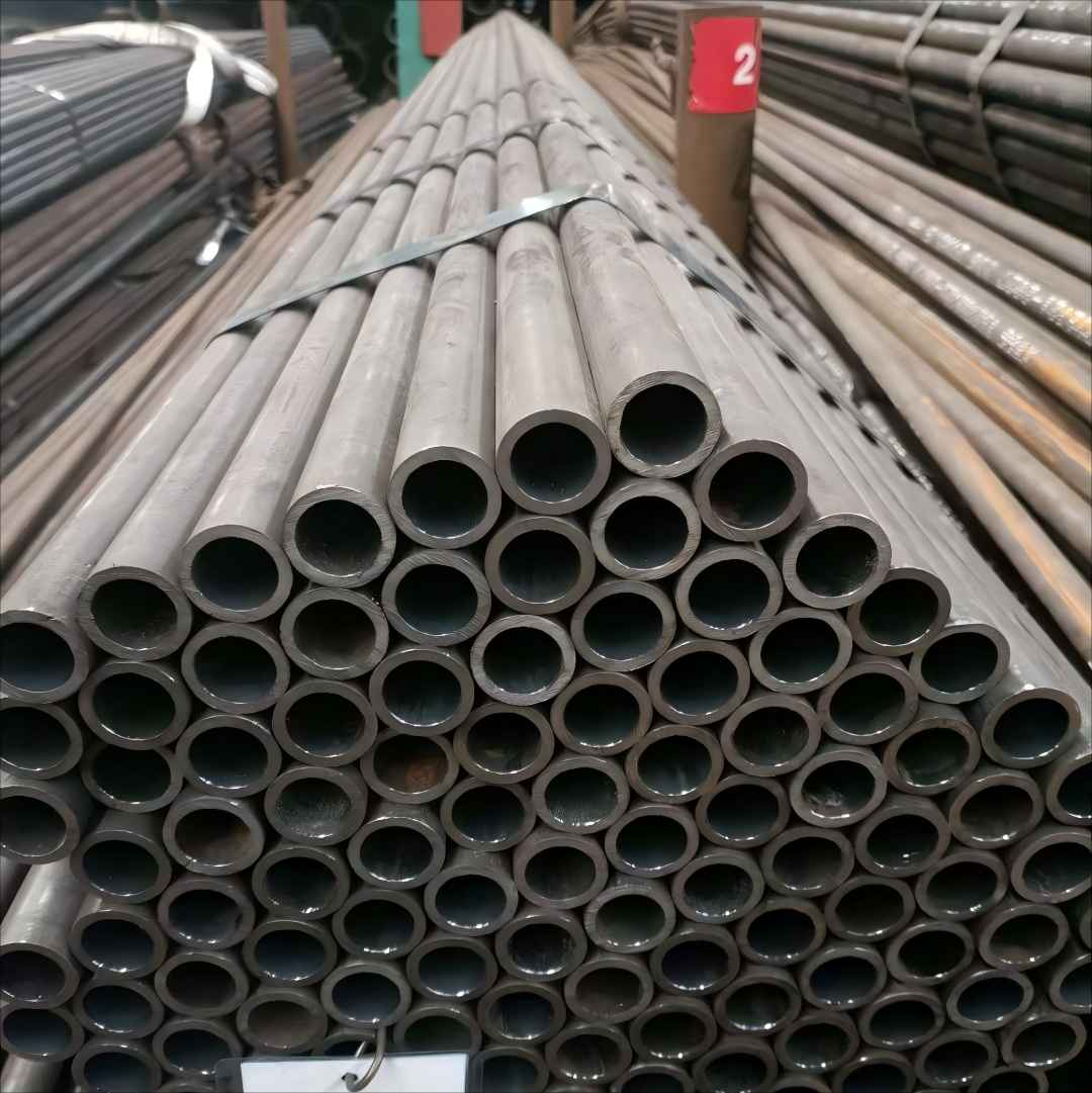 Cold Drawn Seamless Pipes/Tubes (CDS) Manufacturer