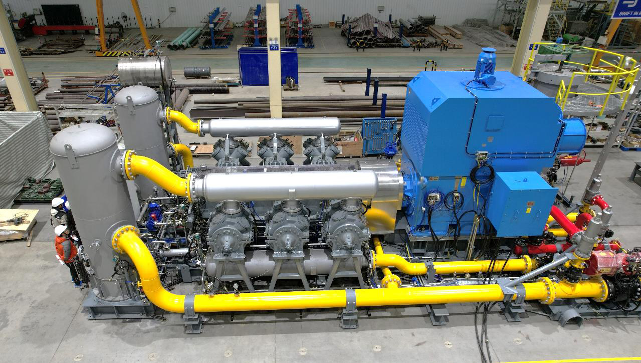 5,580kW Natural Gas Compressor Processing Capacity: 53 MMSCFD/1.5 million m³/day</br>National key research and development project</br><b>Compressor Model: CHJ6</b>