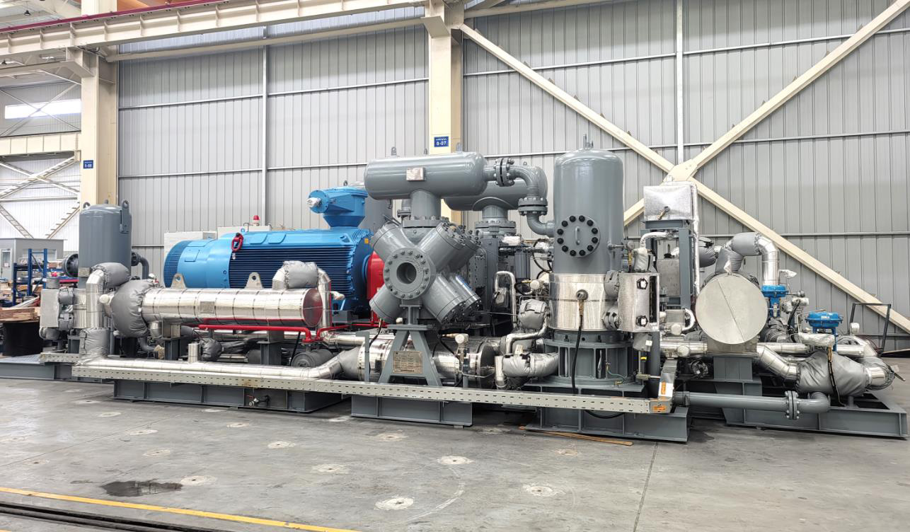 Non-Oil Lub Compressors, for supplying gas to gas turbine</br><b>Compressor Model: CHF2</b>