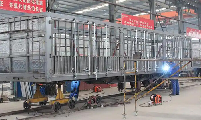 How should I choose a lowbed tire?