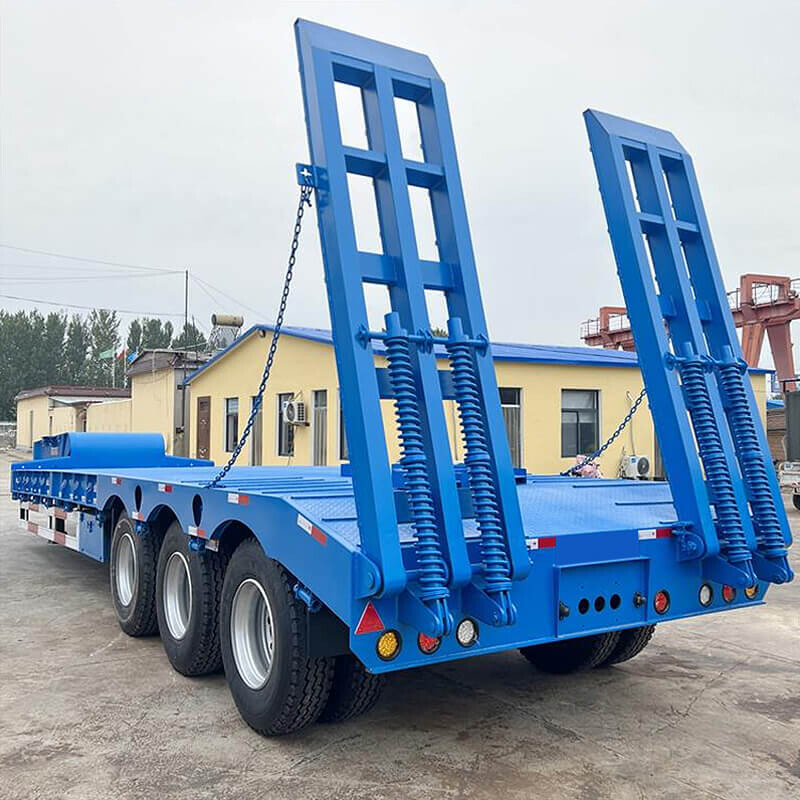 3 Axle High Quality Lowbed Trailer