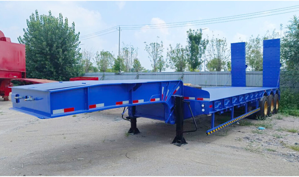 triaxle low bed trailer  (2).jpg