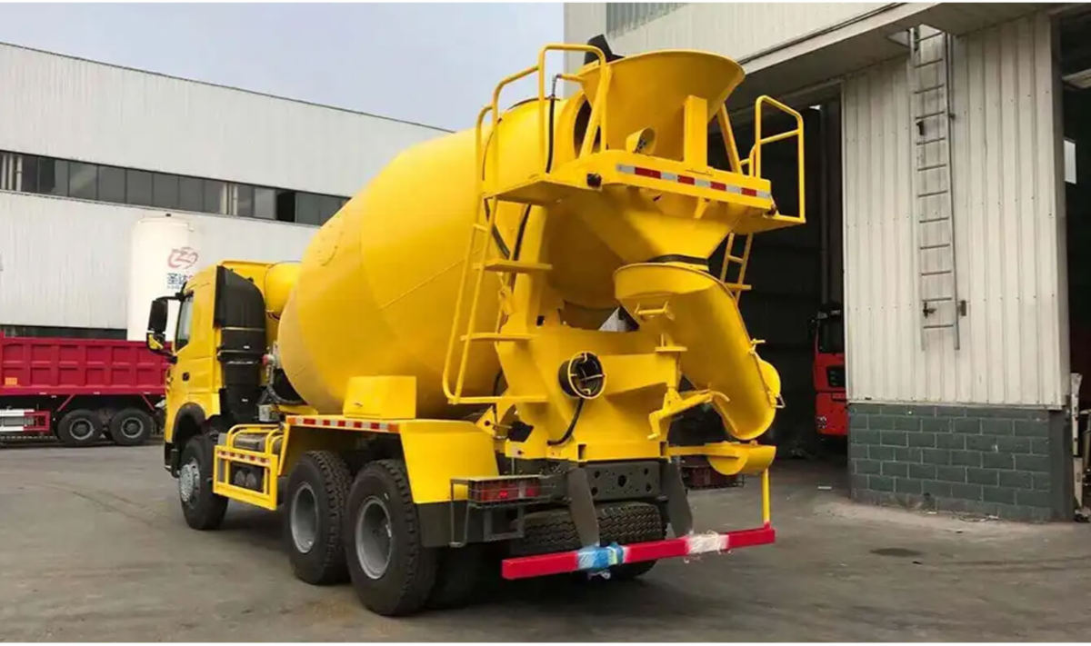 howo concrete mixer truck (2).jpg howo concrete mixer truck (2).jpg