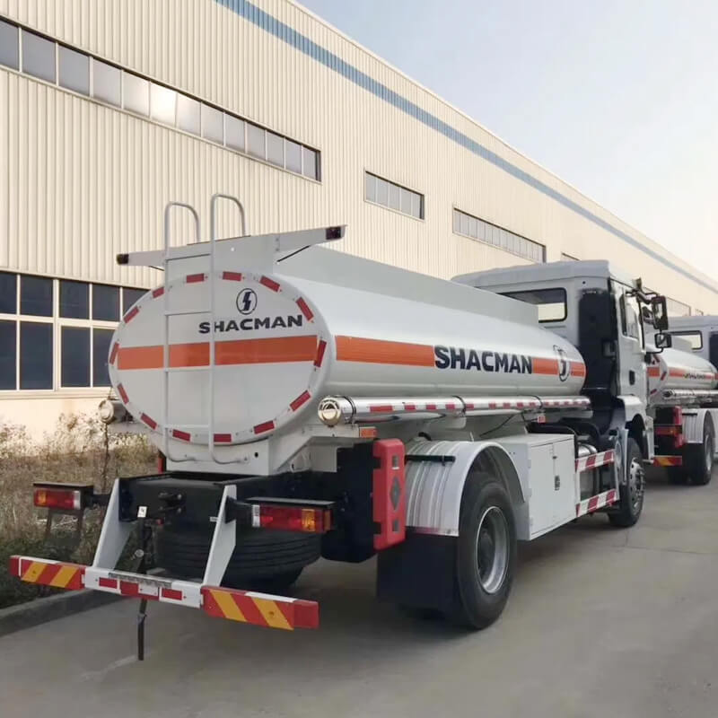 SHACMAN F3000 4×2 Fuel Tanker Truck