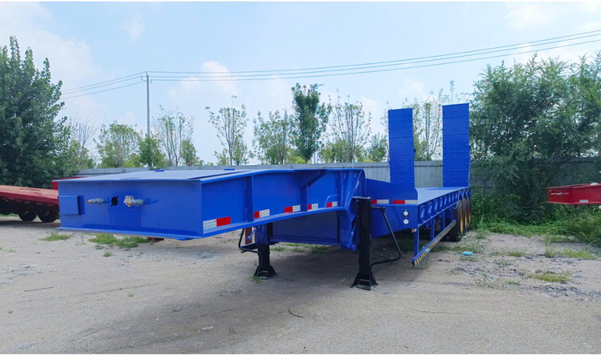detachable gooseneck semi trailer for sale (2).jpg
