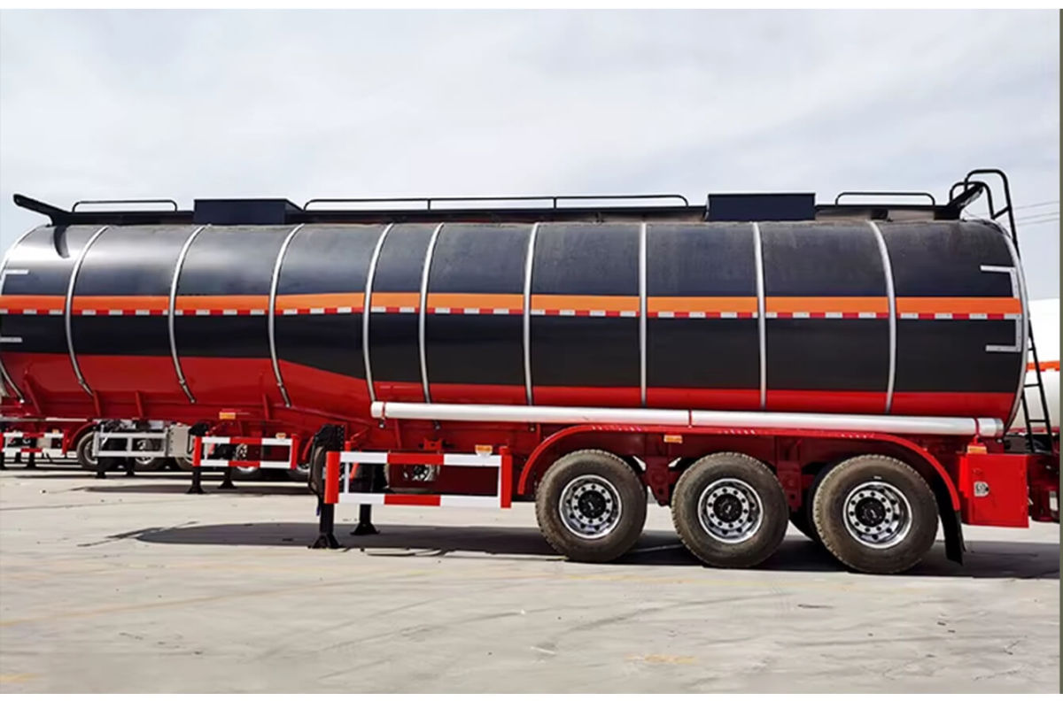 Bitumen Tanker Trailer (2).jpg