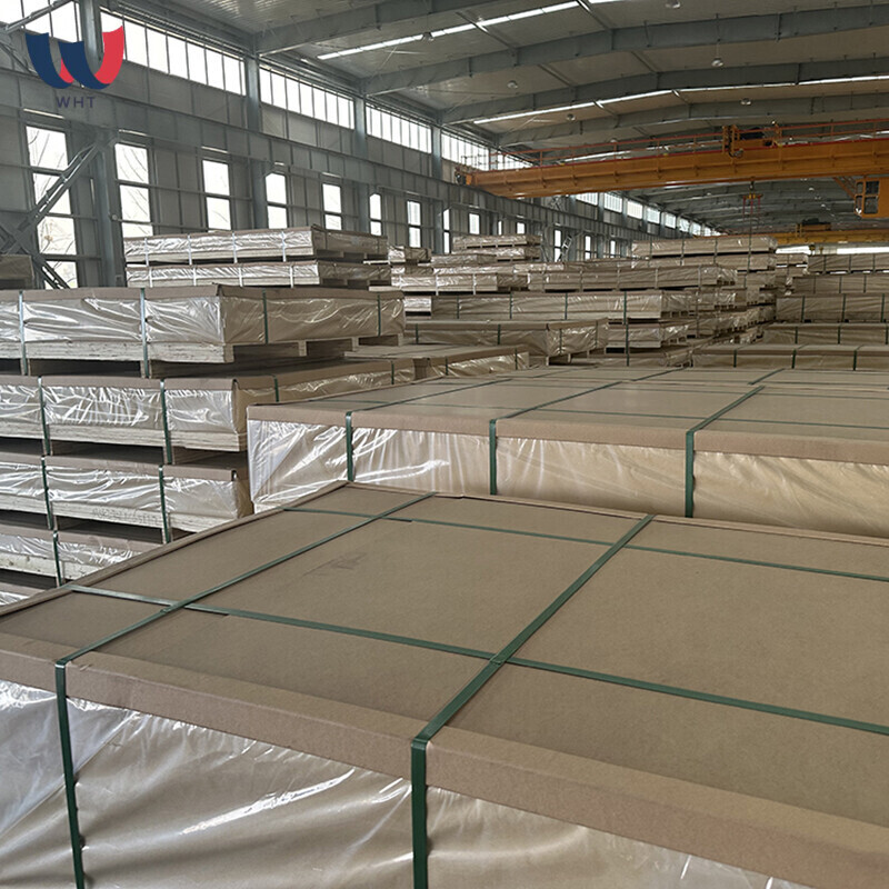 لوحة ألومنيوم 2011