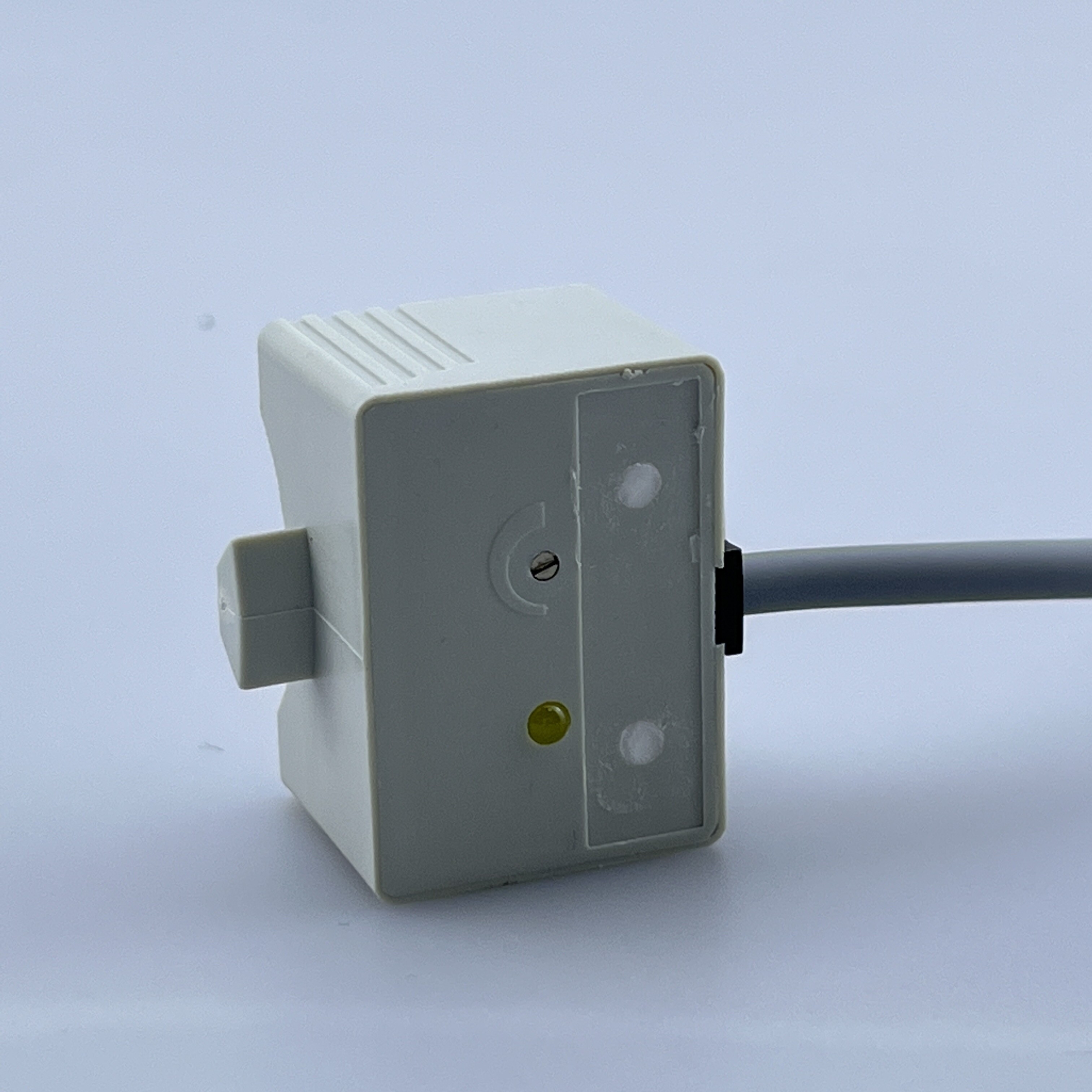 Sensor de nivel de líquido de tubería CY33