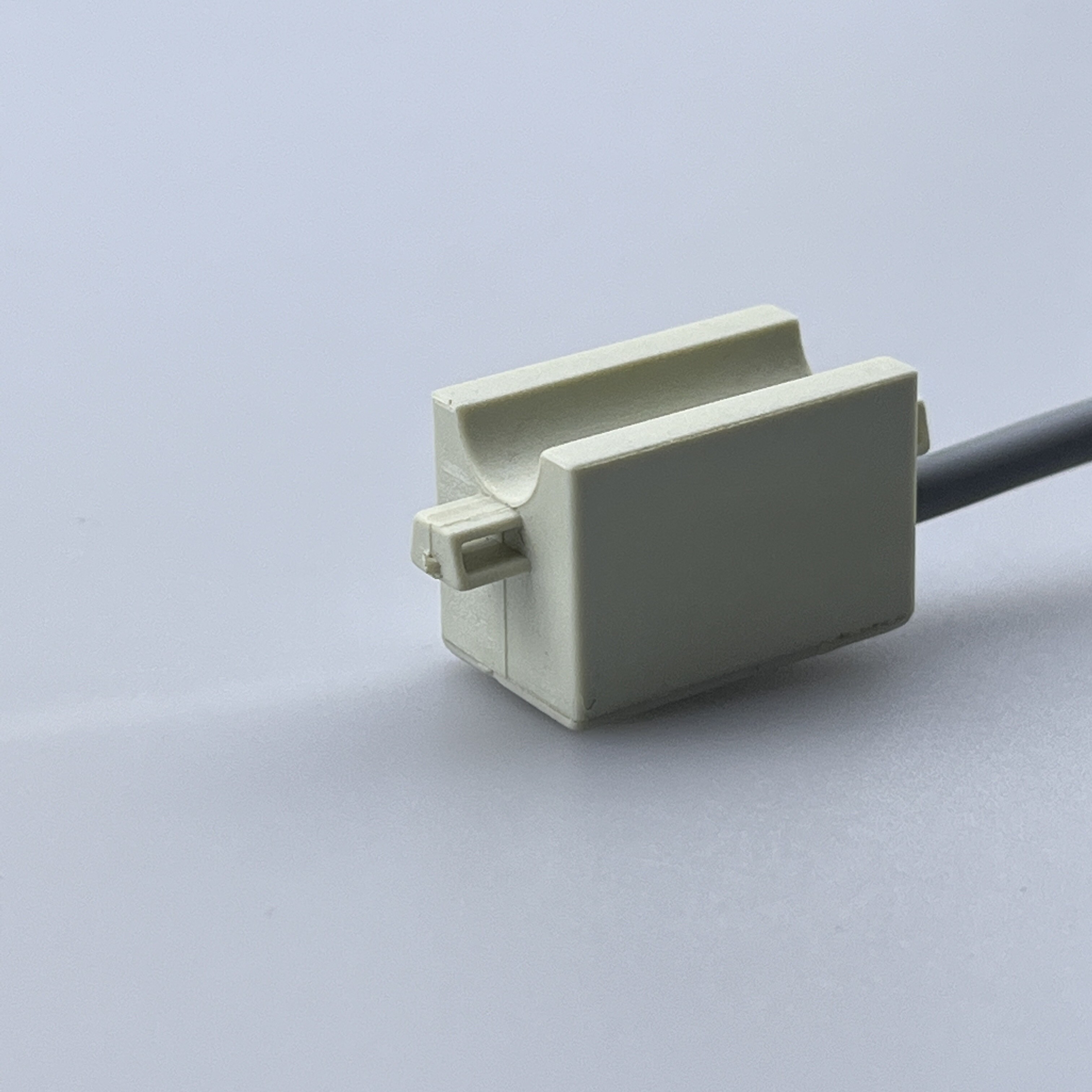 Sensor de nivel de líquido de tubería CY15