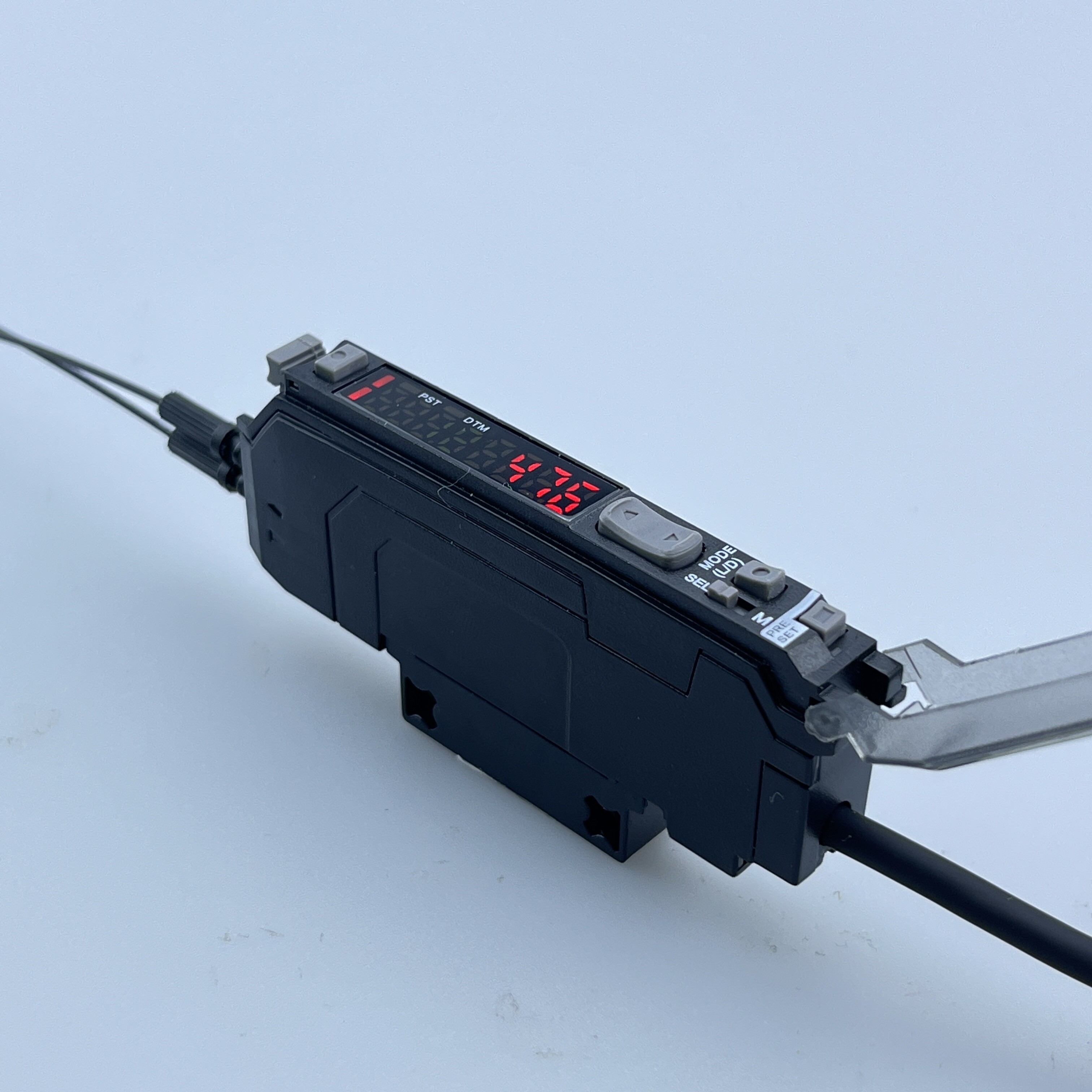 Amplificador de fibra óptica GF1-N18