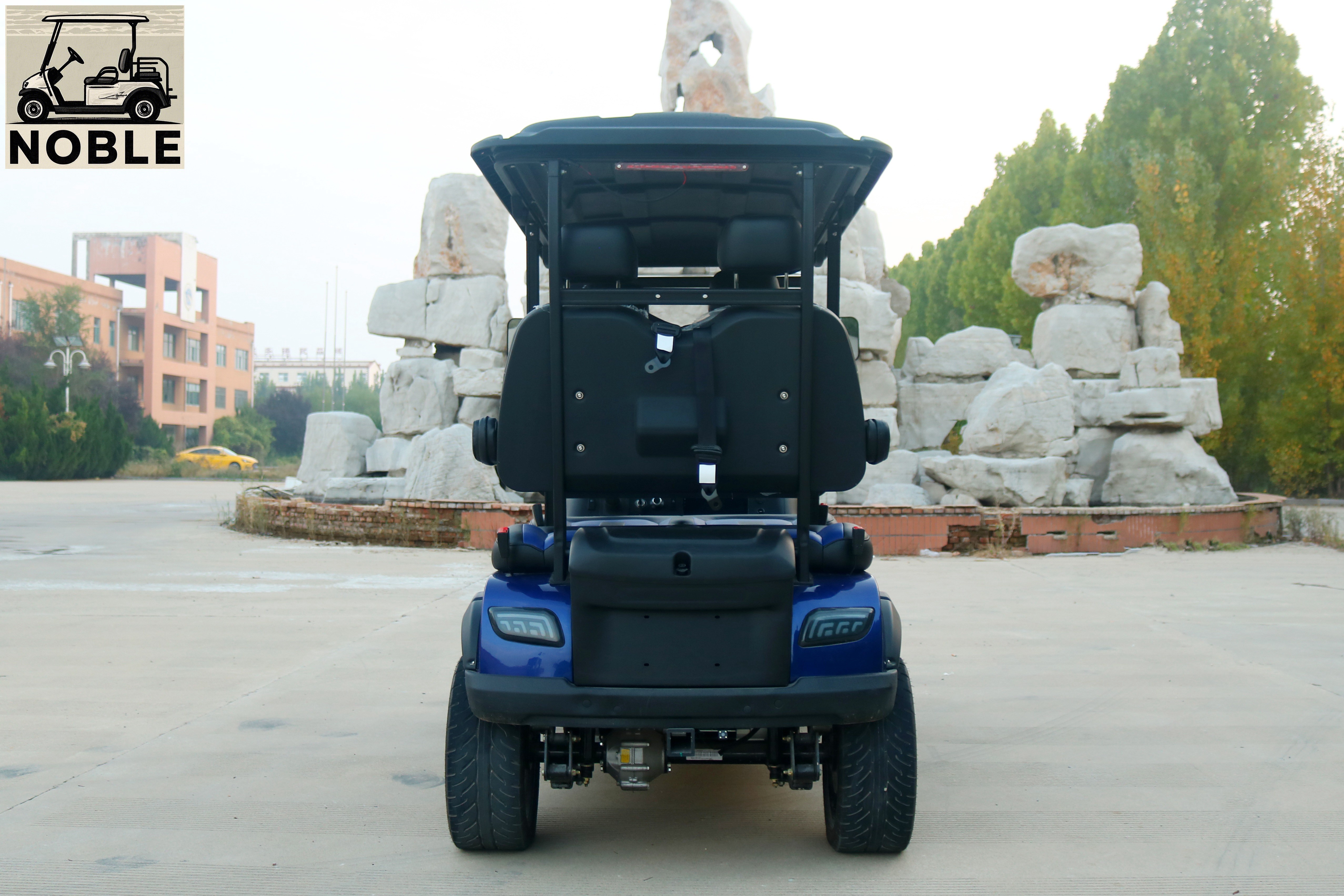 VOITURETTE DE GOLF 4 PLACES NOBLE Z660GA4