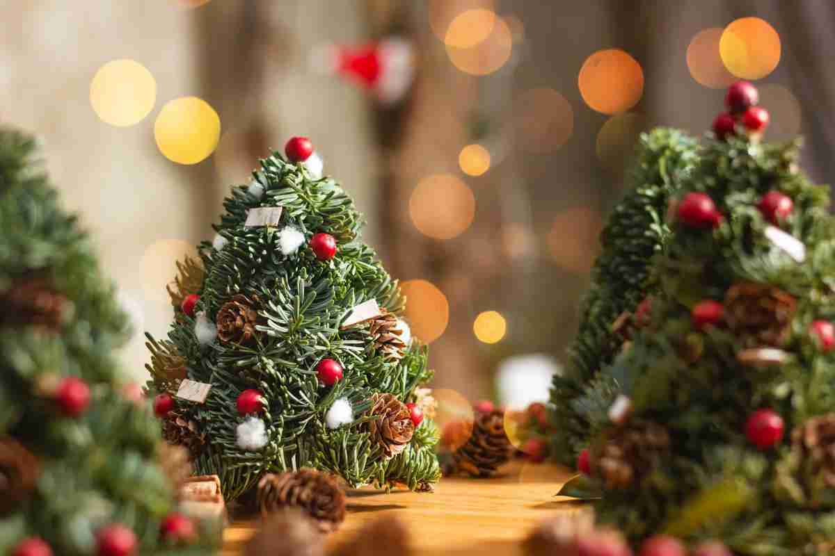 نتمنى لكم عيد ميلاد سعيد وسنة جديدة سعيدة نتمنى لكم عيد ميلاد سعيد وسنة جديدة سعيدة