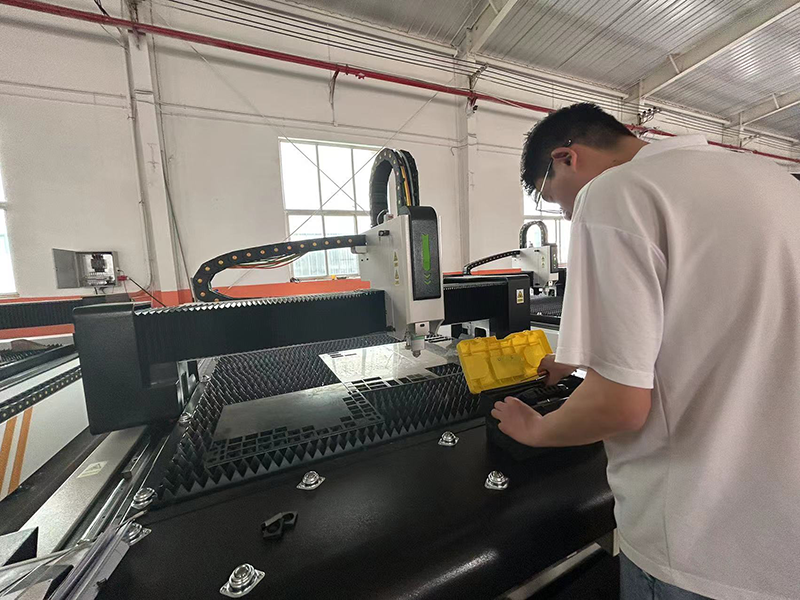 La máquina de corte láser de alta gama de 60 kW rompe el monopolio de Europa y Estados Unidos, y la fabricación china brilla en el mercado estadounidense