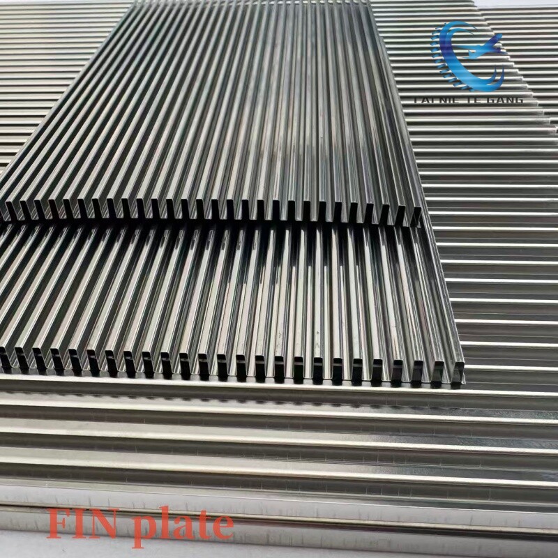 heat exchanger fin plate