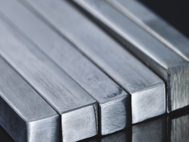 Квадратный и прямоугольный пруток из нержавеющей стали