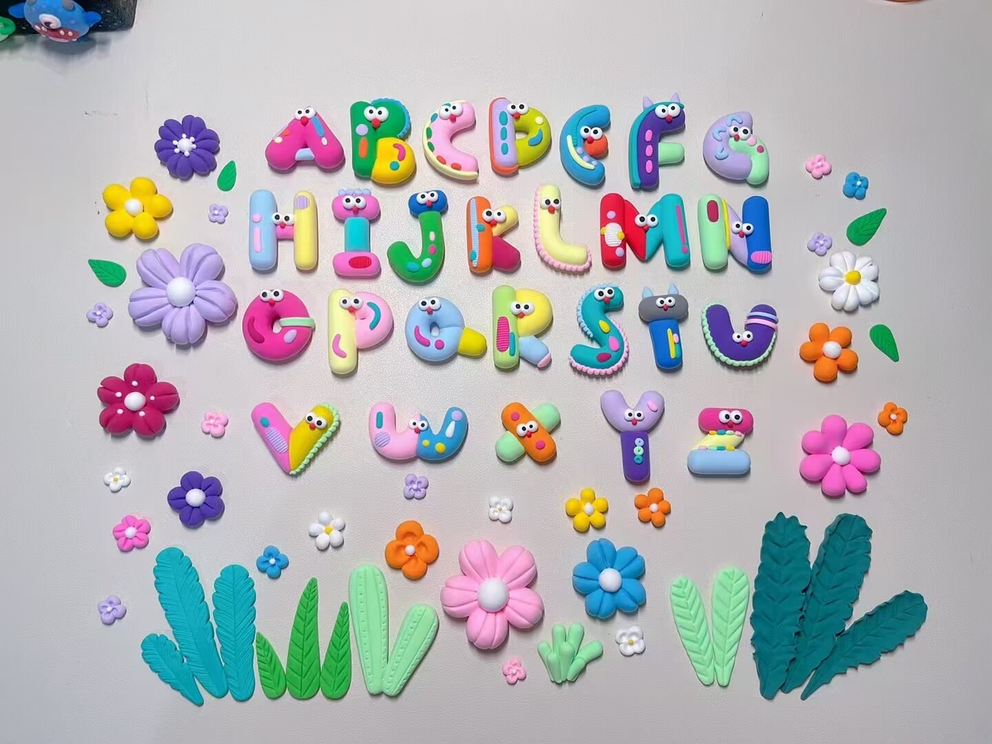 使用超轻粘土的完整指南:解决干燥和成型问题、方便储存和工具推荐 使用超轻粘土的完整指南:解决干燥和成型问题、方便储存和工具推荐