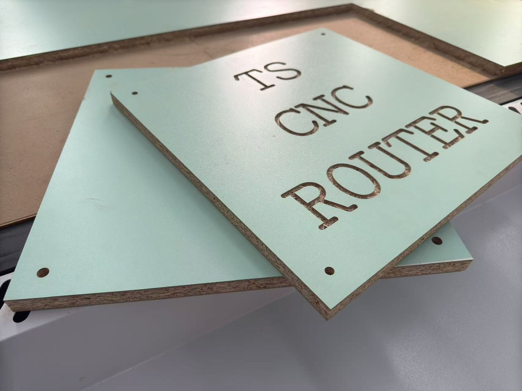 Muestra de fresadora CNC ATC