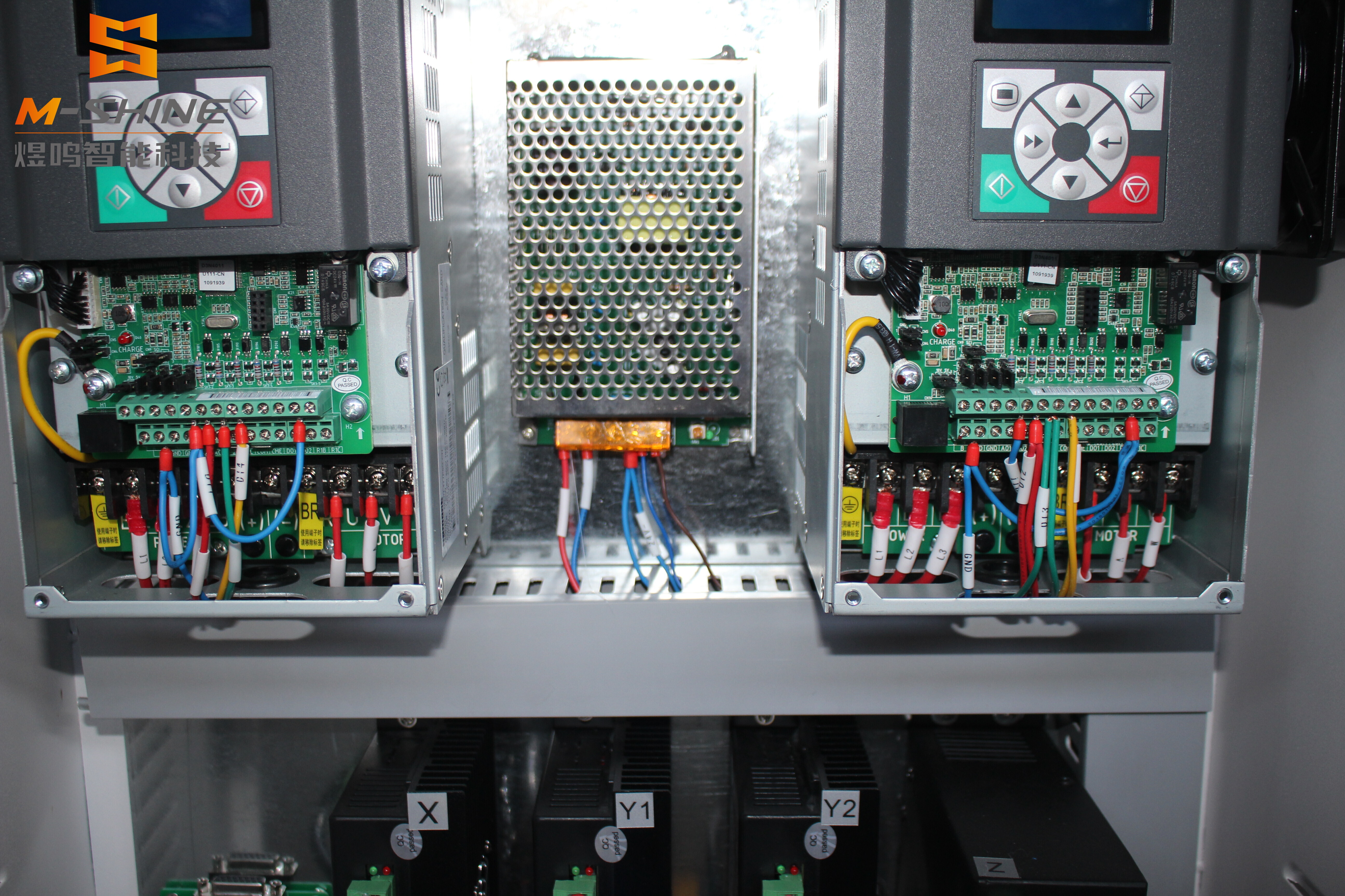 Máquina de grabado independiente de varios cabezales para madera