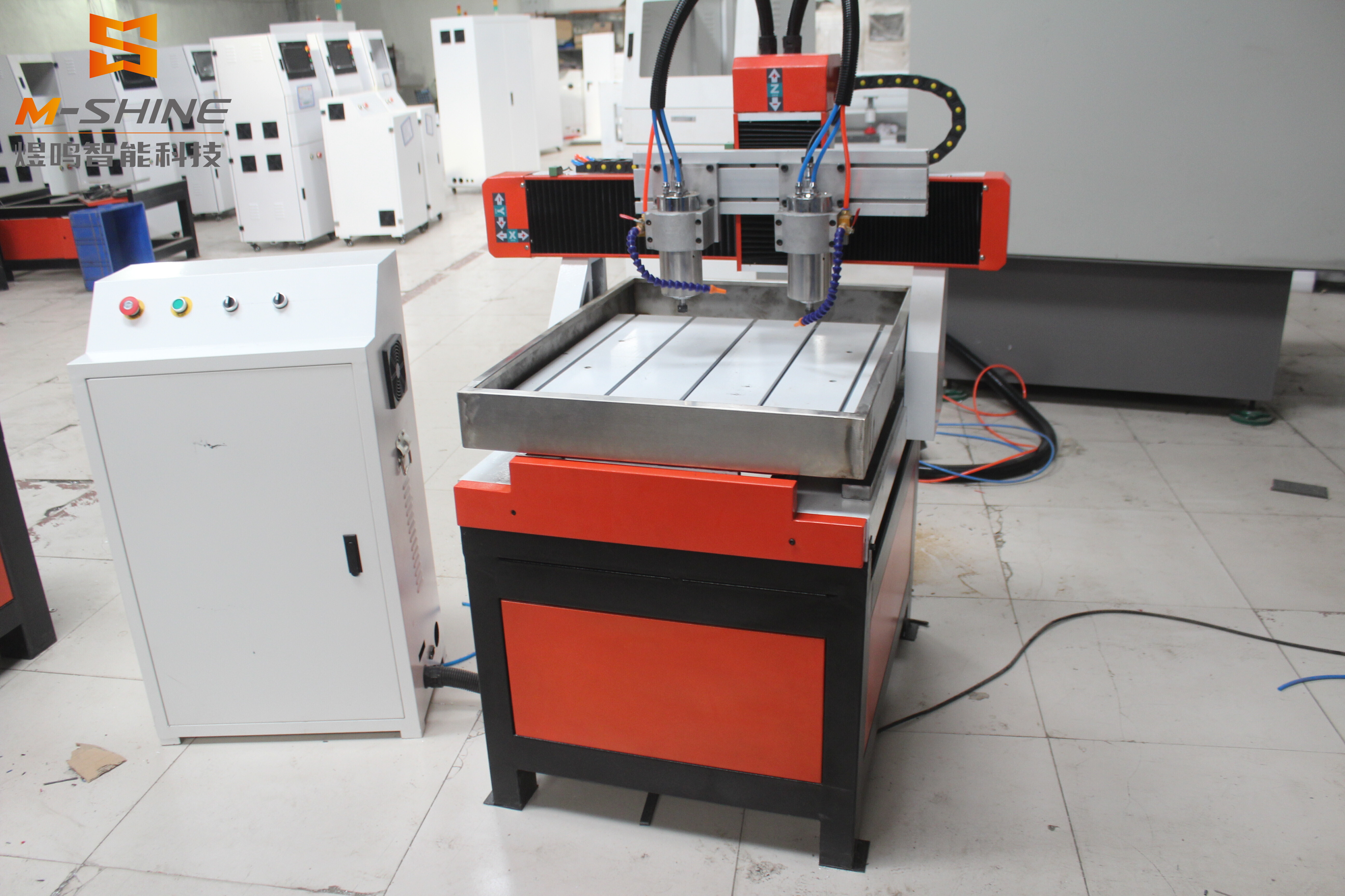 Mini máquina cnc 3d para tallar letras