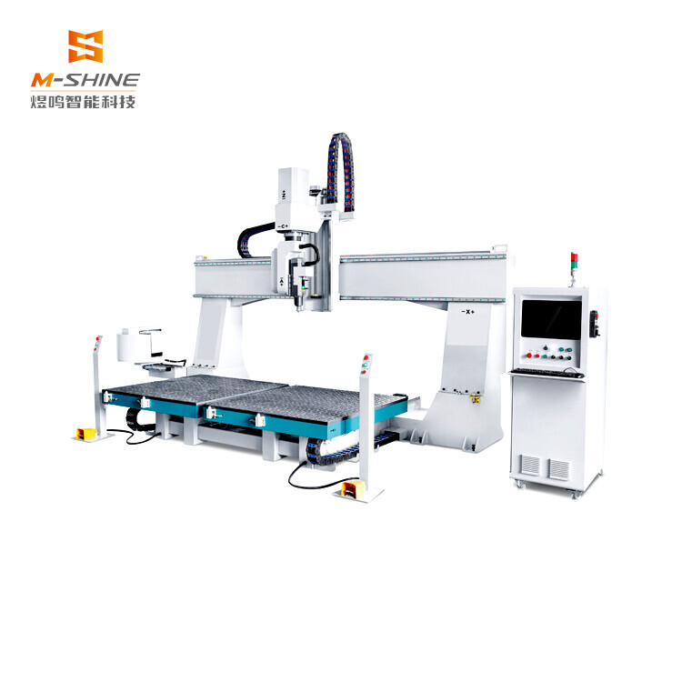 CNC de 4 eixos e 5 eixos