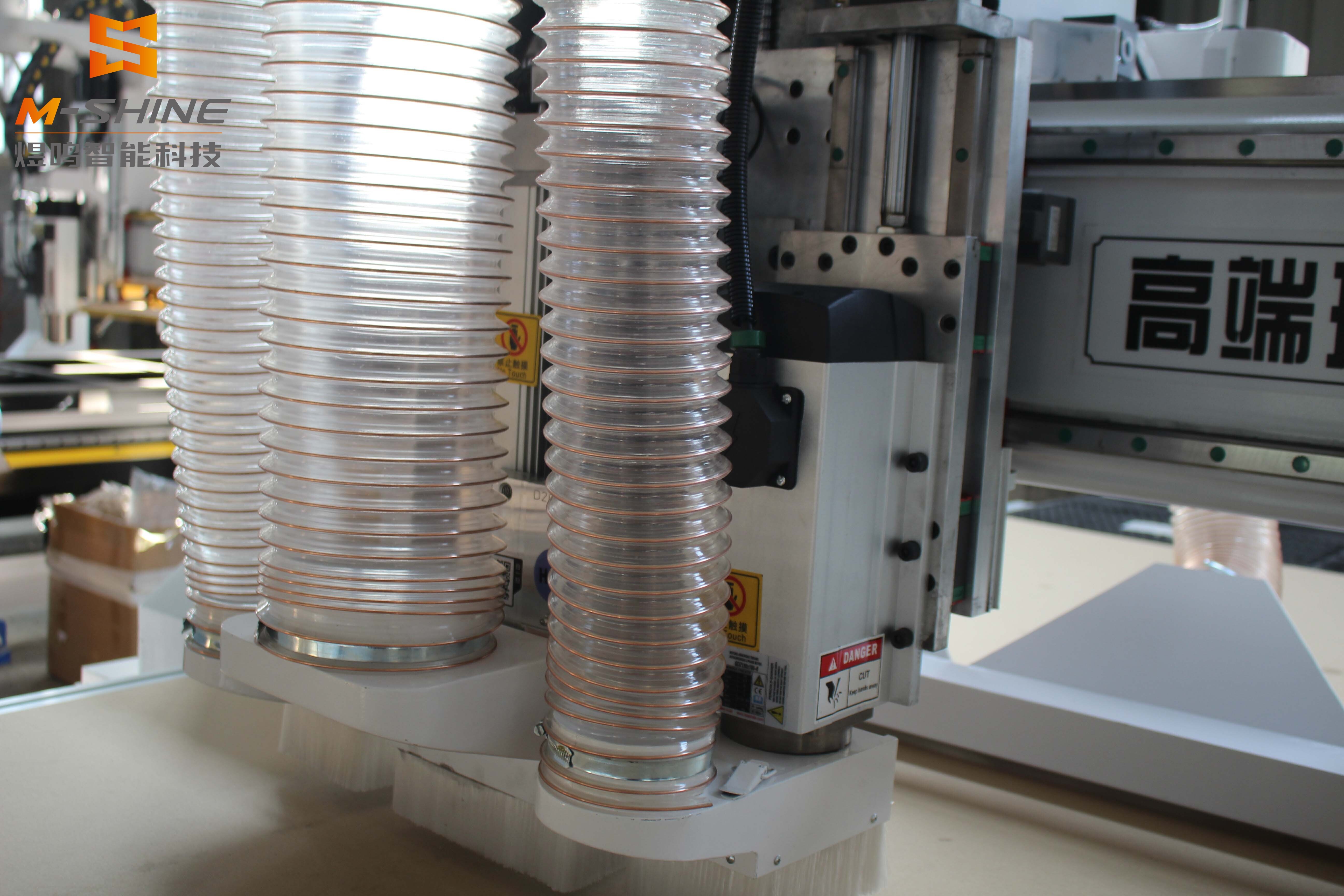 R6  Straight-line CNC Woodworking Machine