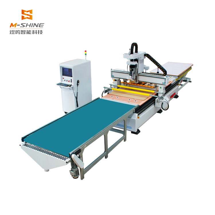 M-shine 1328 Centro de Usinagem Direta com ATC para Corte e Entalhe de MDF, OSB e PVC em Máquina CNC