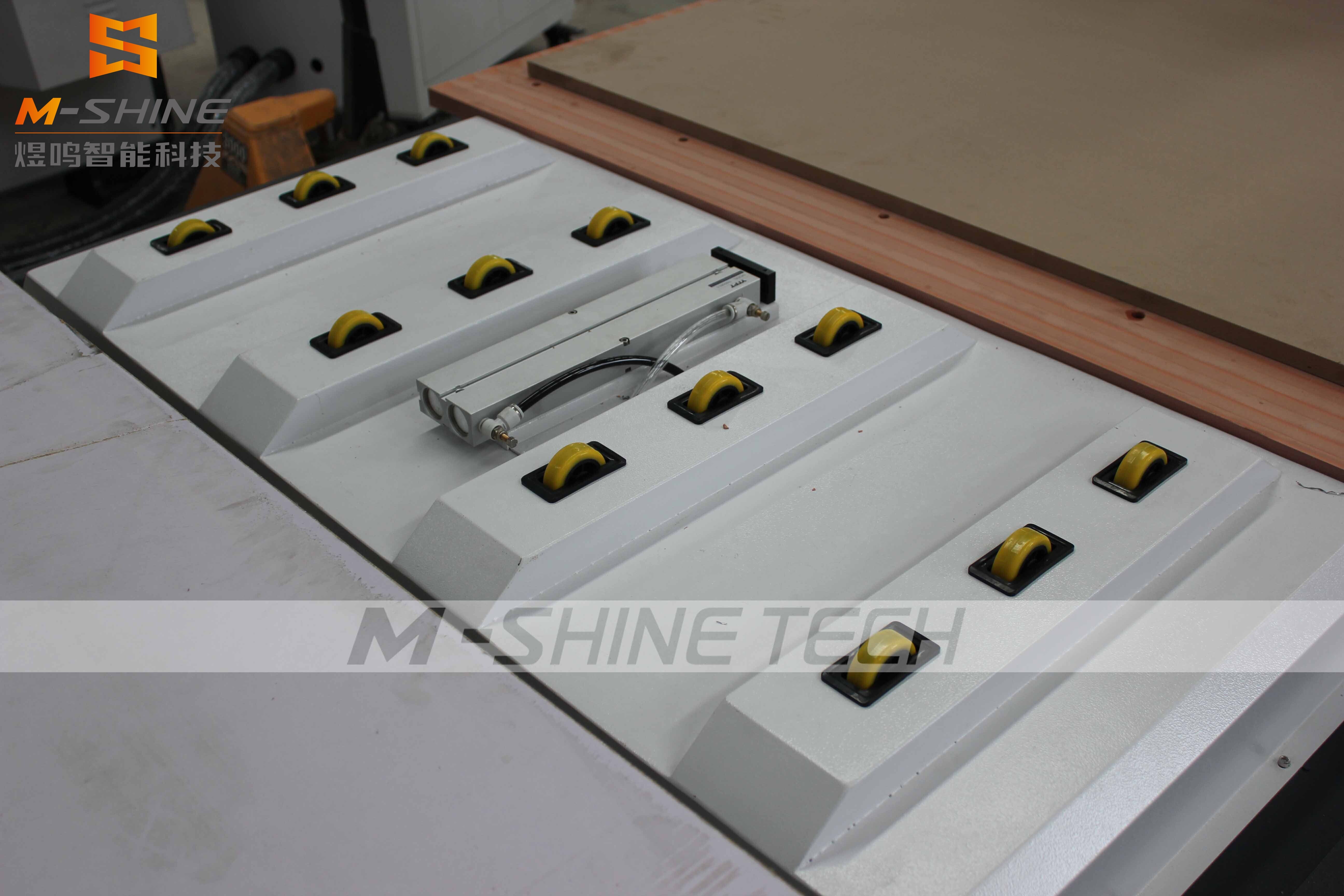 M-Shine 1328型自动换刀数控雕刻中心 专用于MDF/OSB/PVC切割雕刻