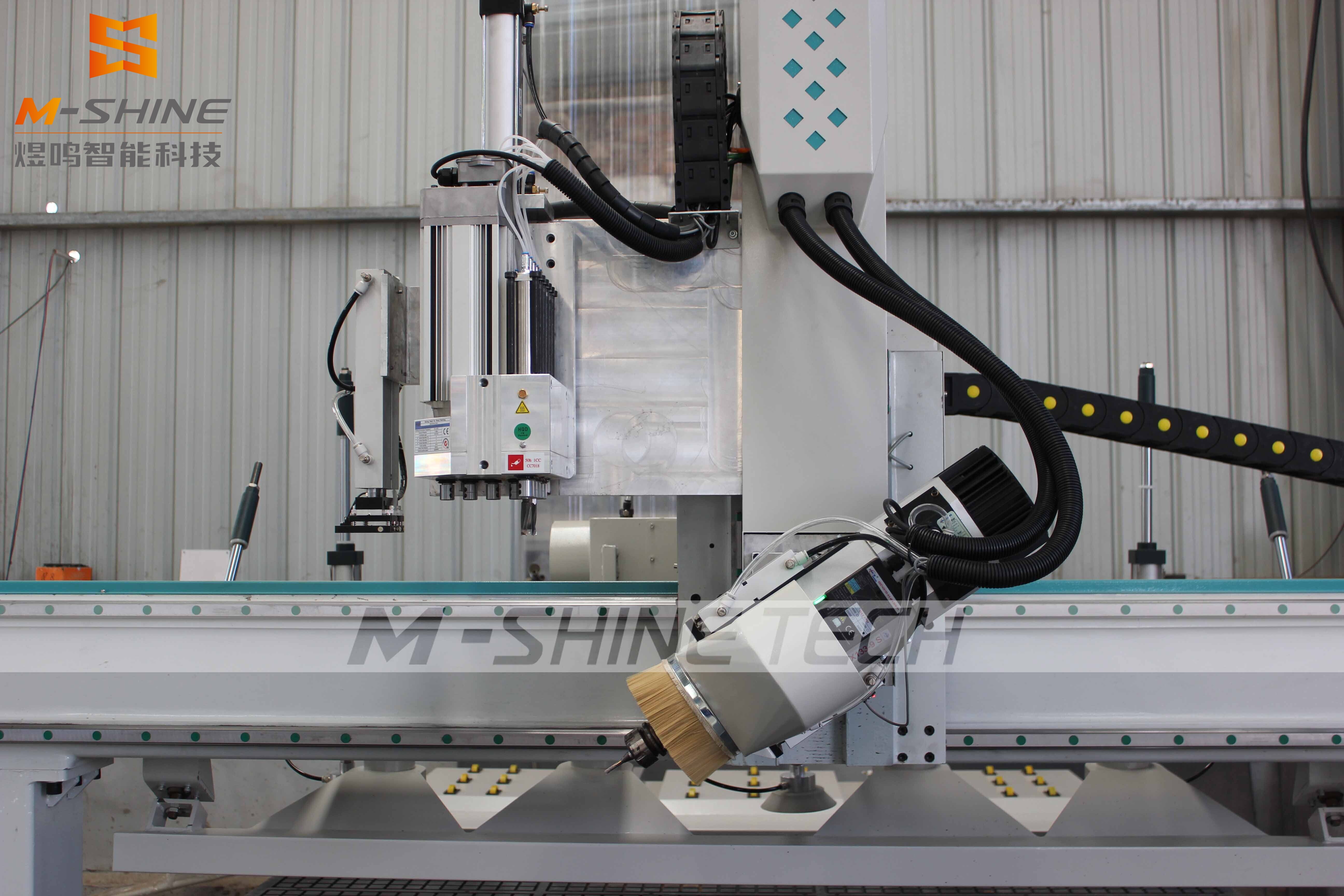 M-shine 2130 多功能木工机床，四轴摆动头侧面加工中心