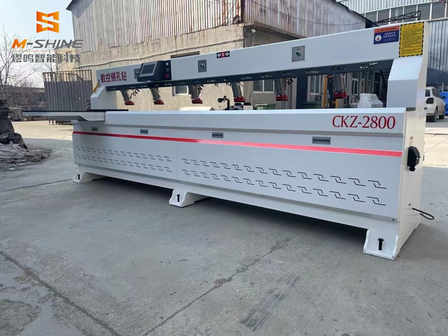 تضمن آلة حفر الثقوب الجانبية الفعالة تكامل الأجهزة الدقيق والسلس