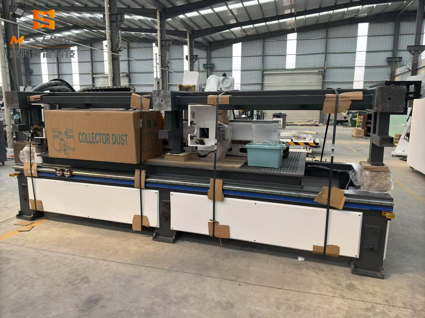 عميل أمريكي يشيد بماكينة حمل الأخشاب 1530 3D CNC - تسليم دقيق