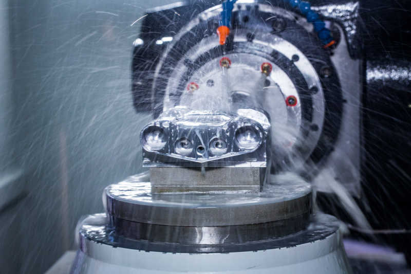 Vibrations anormales de la broche d'une fraiseuse CNC ? 3 étapes pour trouver la cause première de la défaillance